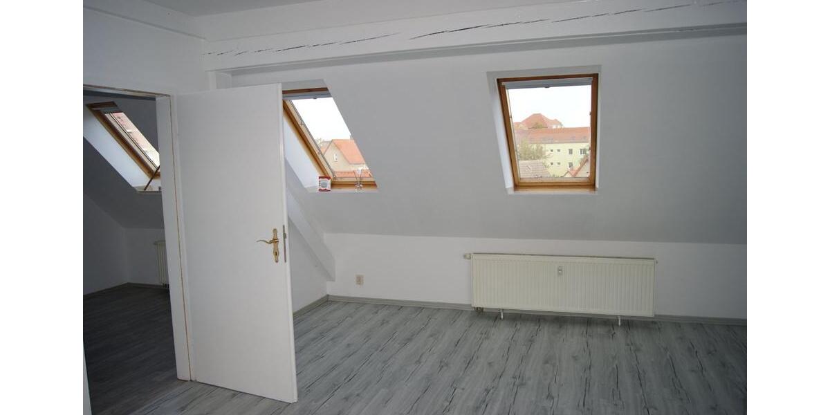 Maisonettenwohnung Bitterfeld-Wolfen Bitterfeld - 5 Zimmer, 100 m&sup2;, 700&euro; | Angebot:24514801