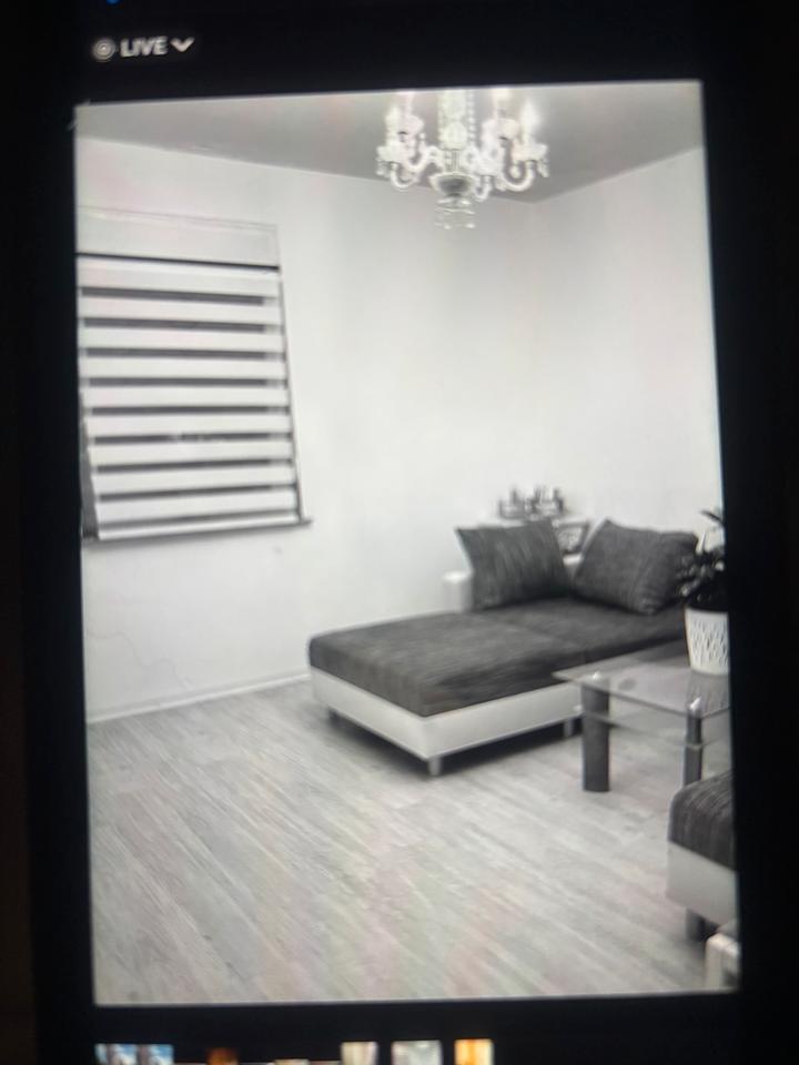 Obergeschoss Wohnung in allein stehende Haus