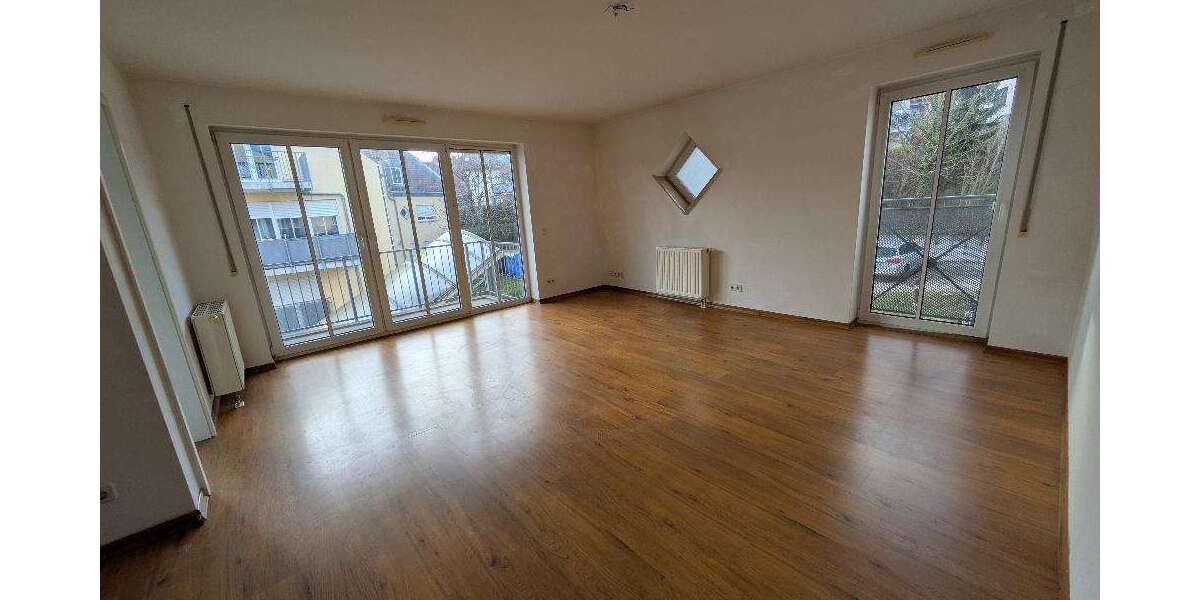 Etagenwohnung Burkhardtsdorf - 2 Zimmer, 57 m&sup2;, 340&euro; | Angebot:25900639