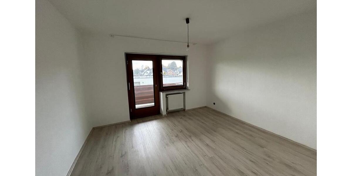 Etagenwohnung Enger - 3 Zimmer, 80 m&sup2;, 650&euro; | Angebot:26478122