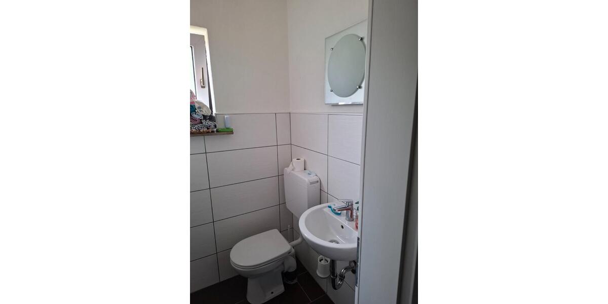 Mehrfamilienhaus, Wohnhaus Bad Sooden-Allendorf Allendorf - 13 Zimmer, 258 m&sup2;, 1.100&euro; | Angebot:26423624