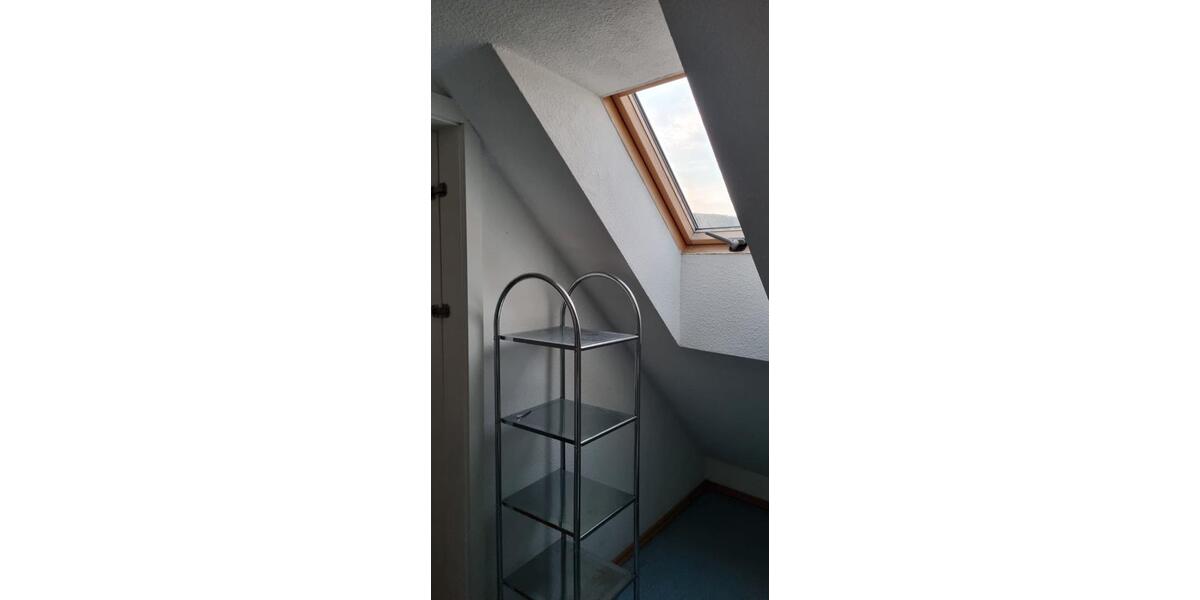 Dachgeschoßwohnung Jena Kernberge - 1 Zimmer, 28 m&sup2;, 299&euro; | Angebot:26234033