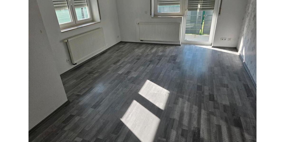 Erdgeschoßwohnung Raunheim - 4 Zimmer, 85 m&sup2;, 1.700&euro; | Angebot:25355622