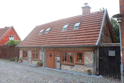 Haus Bützow - 3 Zimmer, 53 m&sup2;, 960&euro; | Angebot:25238764