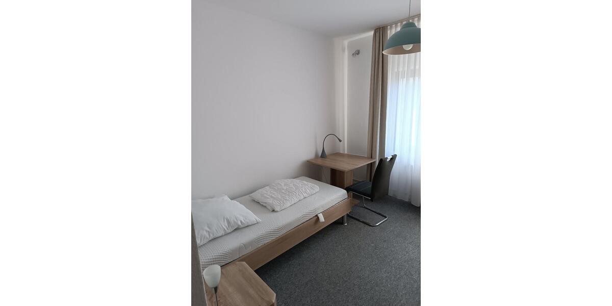 Etagenwohnung Köln Rodenkirchen - 1 Zimmer, 16 m&sup2;, 400&euro; | Angebot:26315026