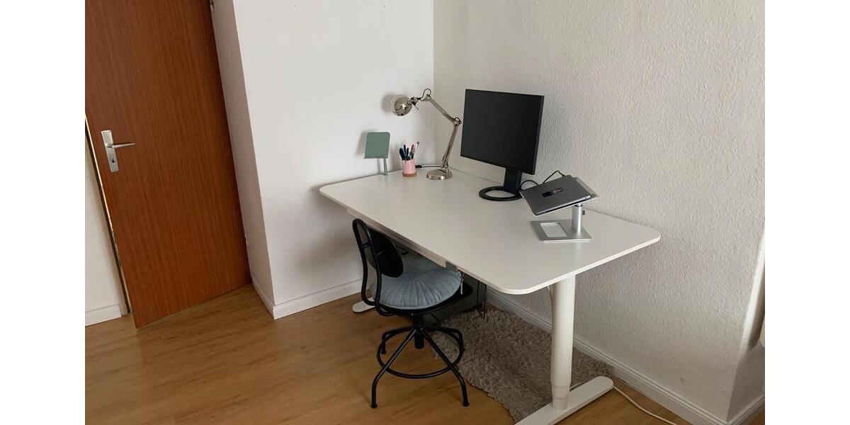 Dachgeschoßwohnung Eutin - 2 Zimmer, 42 m&sup2;, 700&euro; | Angebot:26212157