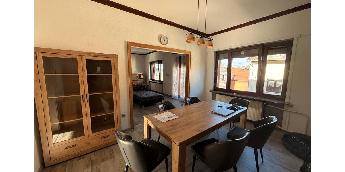 Etagenwohnung Sulzbach (Saar) - 4 Zimmer, 131 m&sup2;, 950&euro; | Angebot:26231085