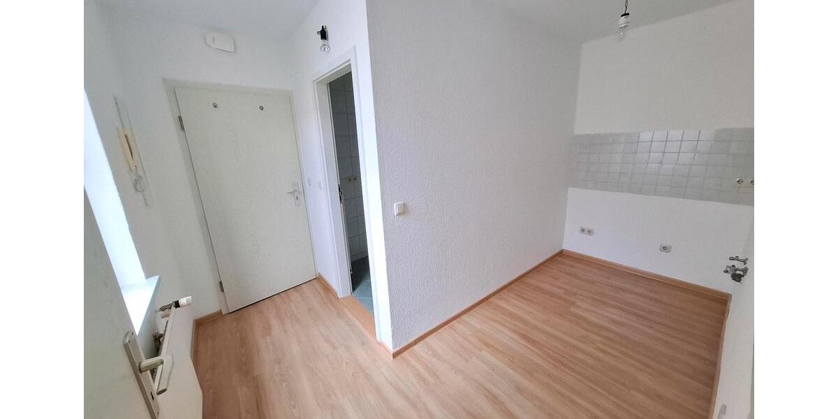 Etagenwohnung Döbeln - 2 Zimmer, 38 m&sup2;, 189&euro; | Angebot:26502253