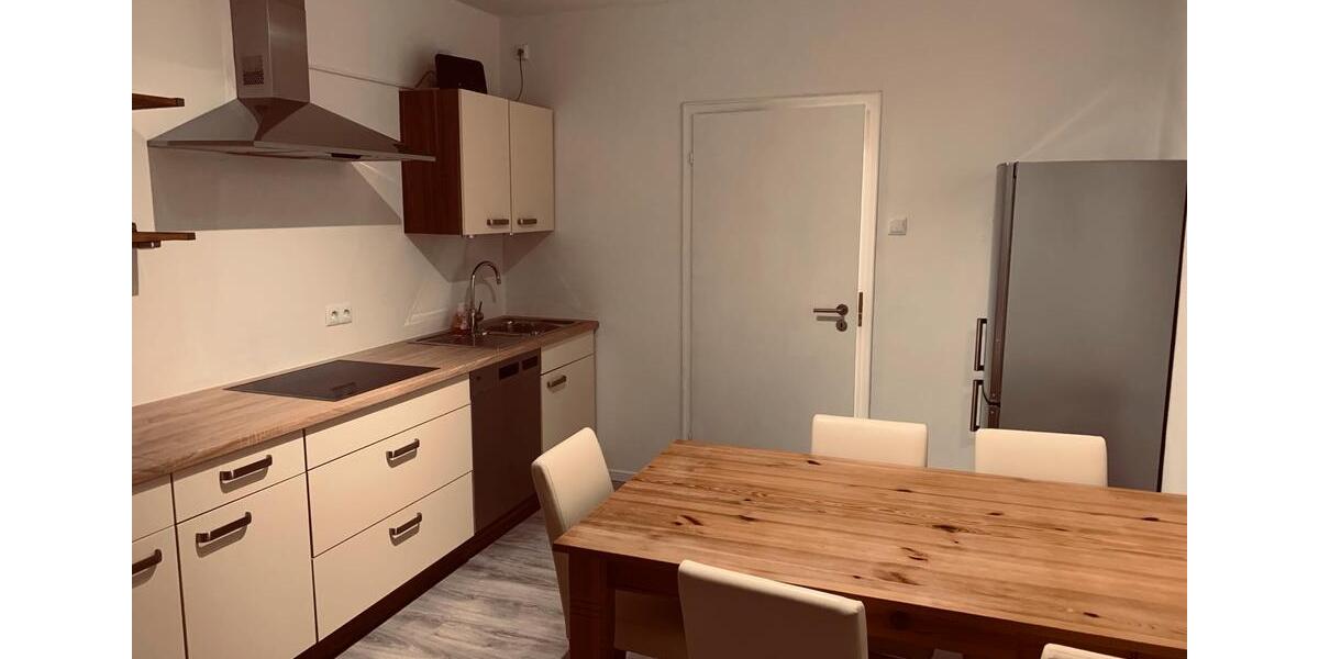 Wohnen auf Zeit Kleve - 5 Zimmer, 12 m&sup2;, 380&euro; | Angebot:24843251