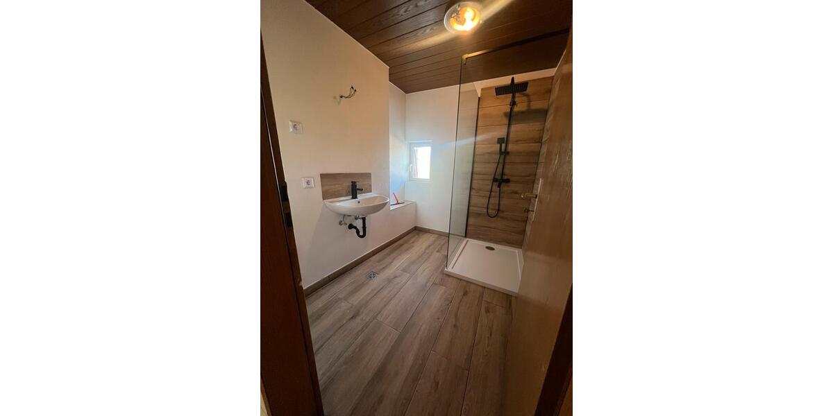 Etagenwohnung Grafenau Frauenberg - 4 Zimmer, 107 m&sup2;, 880&euro; | Angebot:26517669