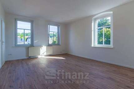 Wohnung zum Mieten in Hohenstein-Ernstthal 377,03 € 68.55 m² 3 zimmer