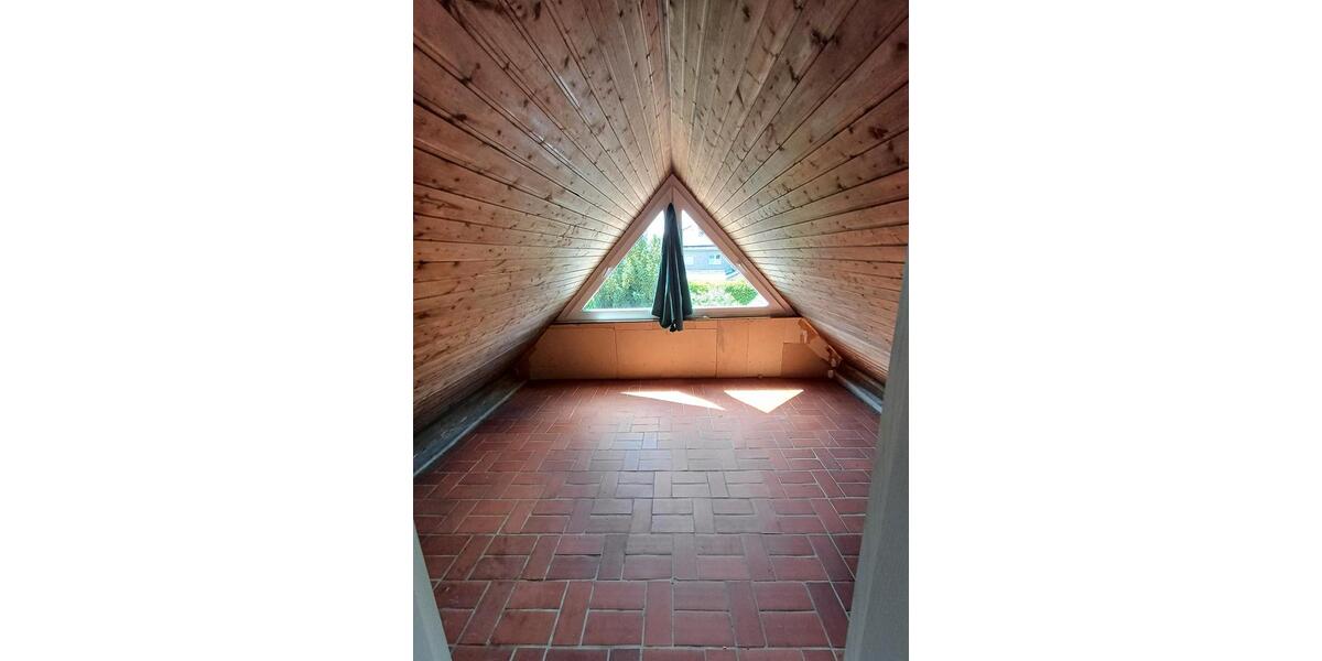 Dachgeschoßwohnung Fürstenau - 3 Zimmer, 77 m&sup2;, 710&euro; | Angebot:24842288