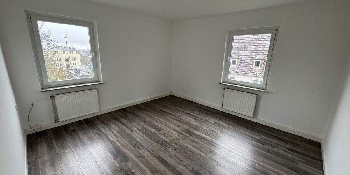 Etagenwohnung Detmold Innenstadt - 3 Zimmer, 76 m&sup2;, 695&euro; | Angebot:25108710