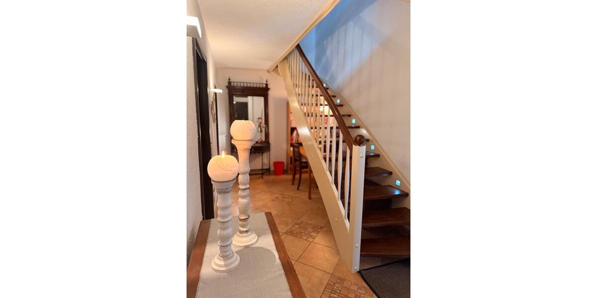 Bungalow Ransbach-Baumbach Baumbach - 9 Zimmer, 130 m&sup2;, 1.650&euro; | Angebot:24393762