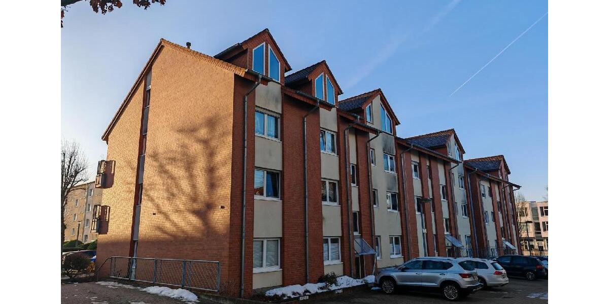 Dachgeschoßwohnung Sangerhausen - 3 Zimmer, 76 m&sup2;, 420&euro; | Angebot:24866471