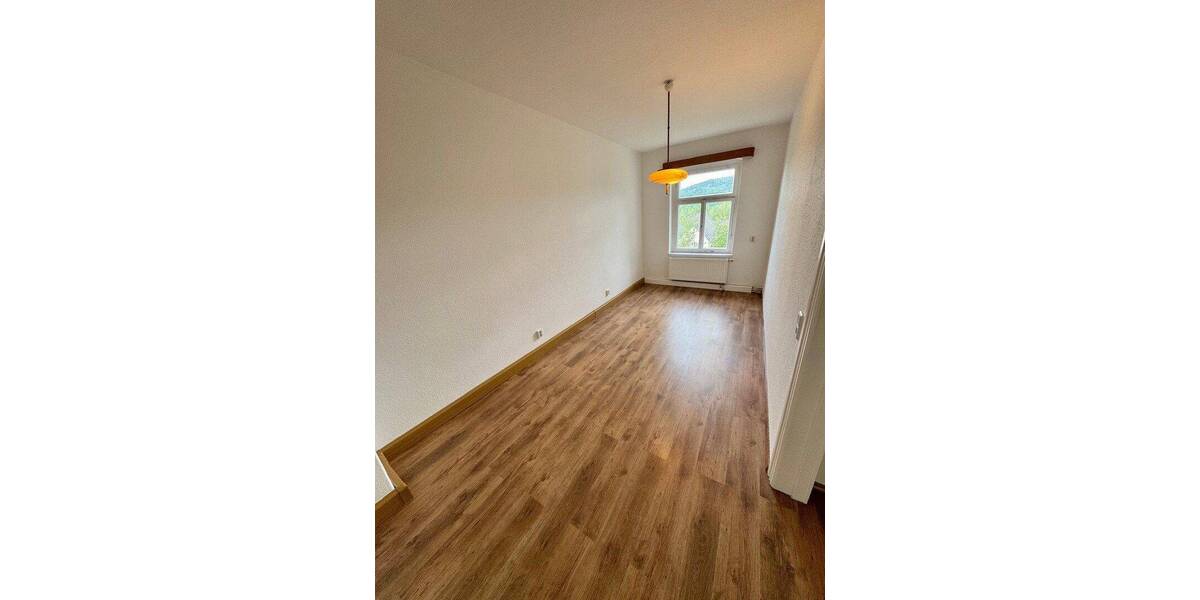 Etagenwohnung Aue - 2 Zimmer, 70 m&sup2;, 395&euro; | Angebot:26800585