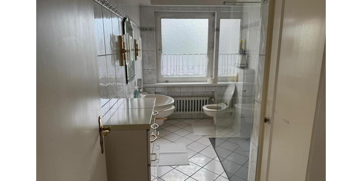 Wohnen auf Zeit Braunschweig Lehndorf-Watenbüttel - 8 Zimmer, 100 m&sup2;, 25&euro; | Angebot:26021240