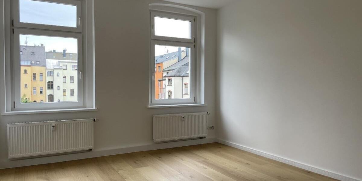 Ab 01.07. großzügig Wohnen in FalkensteinVogtl. - Erstbezug nach hochwertiger Sanierung! - Dachgeschoßwohnung Falkenstein | Angebot:26769017
