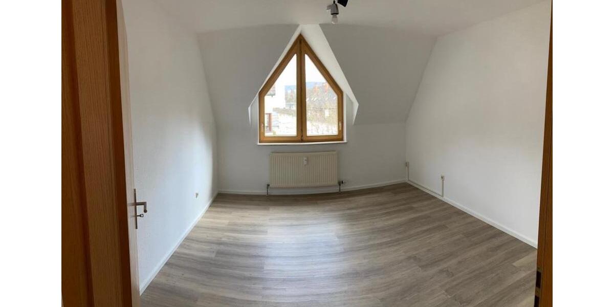 Maisonettenwohnung Baden-Baden Baden - 3.5 Zimmer, 98 m&sup2;, 1.300&euro; | Angebot:26689037