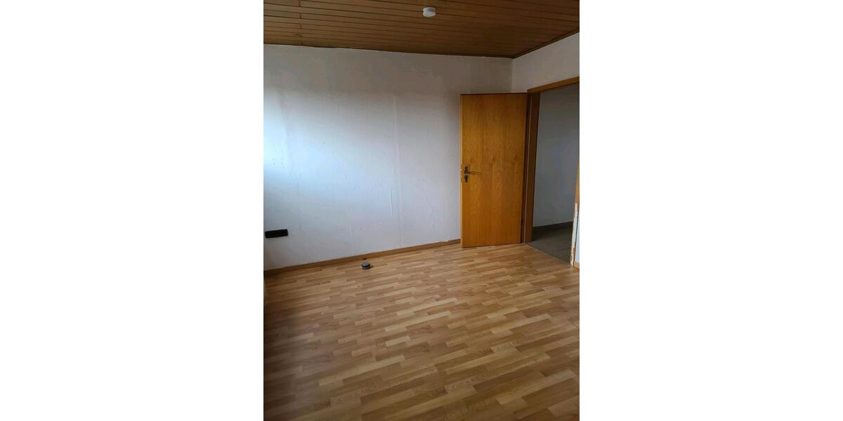 Dachgeschoßwohnung Stadthagen - 2 Zimmer, 70 m&sup2;, 490&euro; | Angebot:26224062