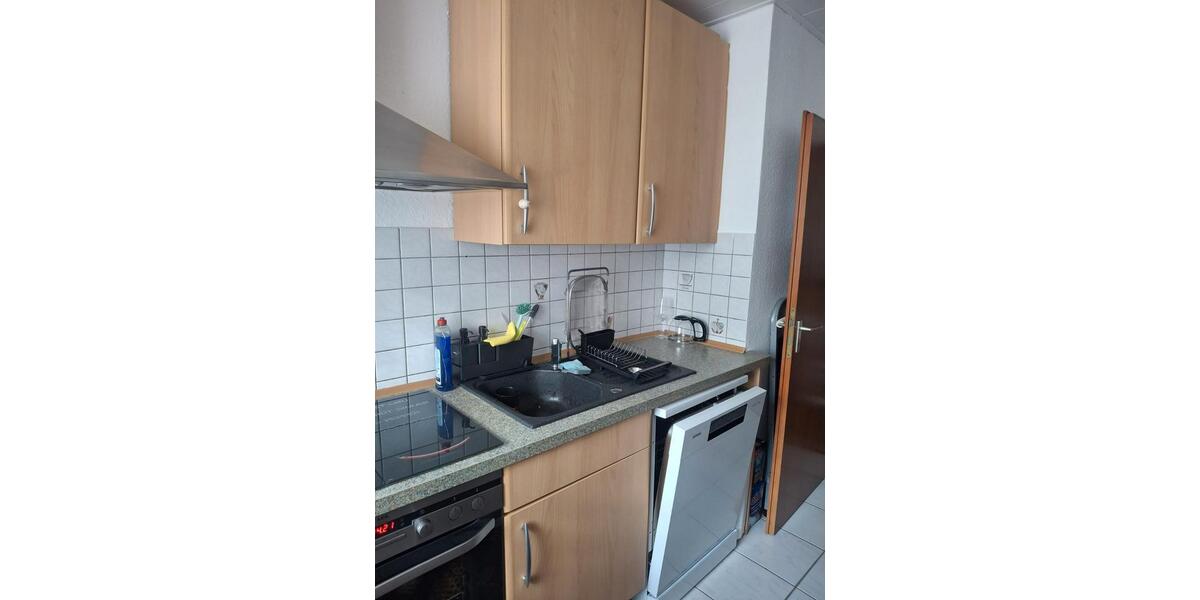 Erdgeschoßwohnung Seelze - 2 Zimmer, 65 m&sup2;, 600&euro; | Angebot:26050389