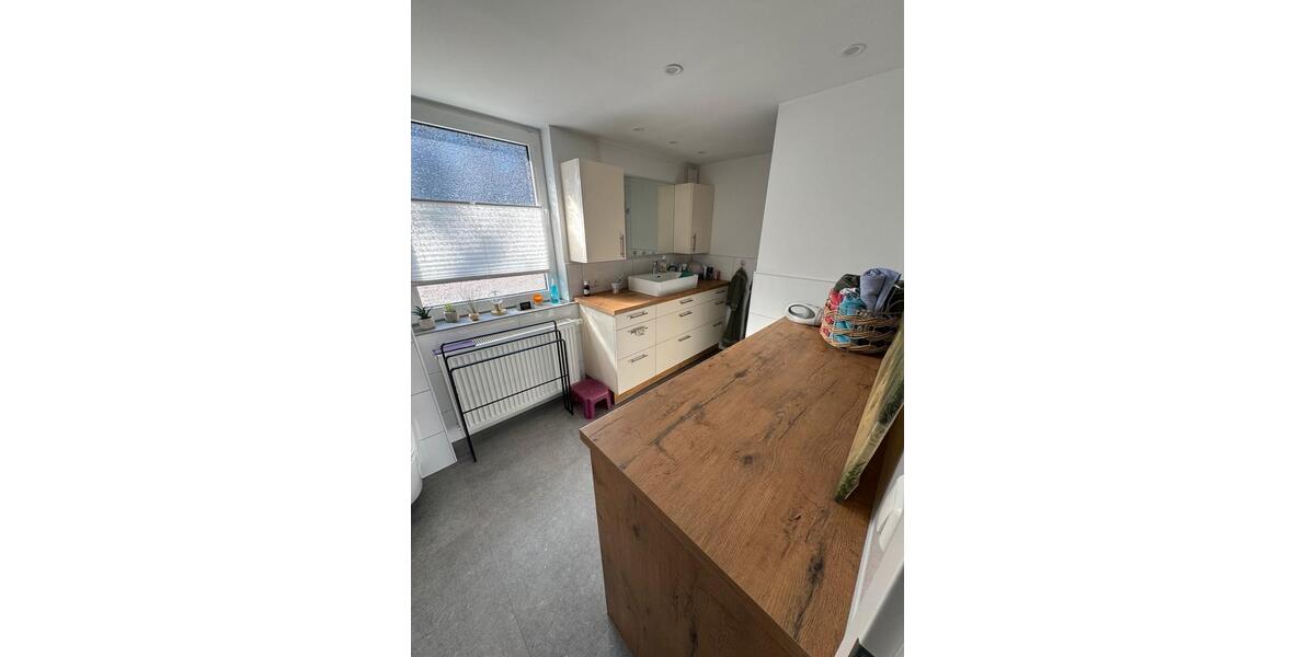 Erdgeschoßwohnung Varel - 4 Zimmer, 112 m&sup2;, 950&euro; | Angebot:26568257