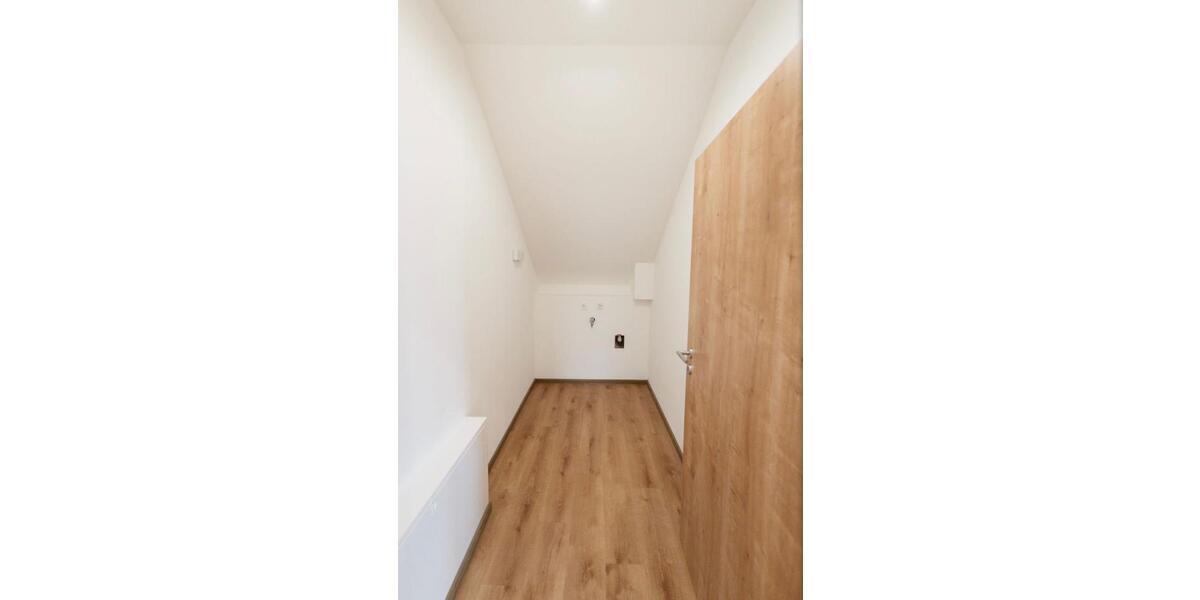 Dachgeschoßwohnung Monzelfeld - 3 Zimmer, 85 m&sup2;, 850&euro; | Angebot:24751475