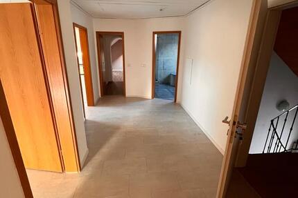 Wohnung Greding - 2 Zimmer, 85 m&sup2;, 1.050&euro; | Angebot:26050541