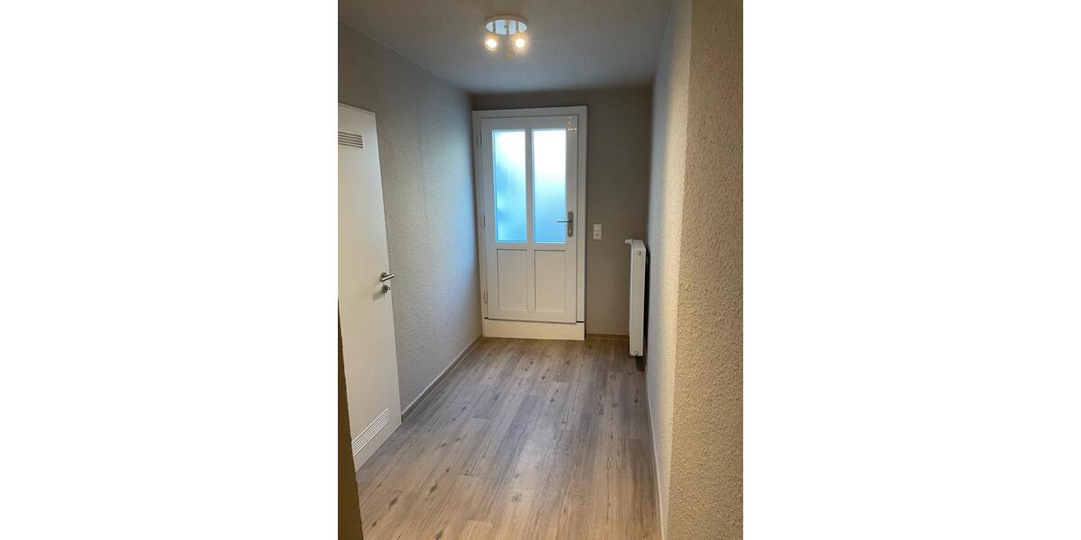 Hochparterre Bremen Neustadt - 1 Zimmer, 14 m&sup2;, 565&euro; | Angebot:26642330