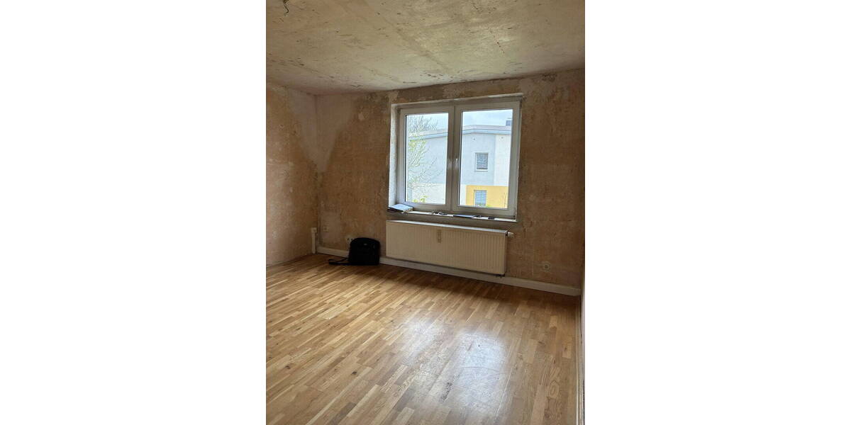 Etagenwohnung Dessau-Roßlau Innenstadt - 2 Zimmer, 48 m&sup2;, 388&euro; | Angebot:26377284