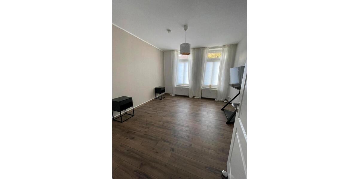 Erdgeschoßwohnung Wilhelmshaven - 1 Zimmer, 35 m&sup2;, 540&euro; | Angebot:25658717