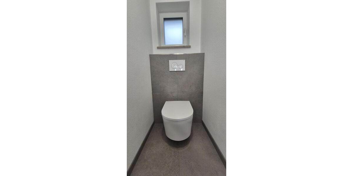 Exklusiver Erstbezug: EG-Wohnung mit wundervollem Erker, riesiger Hochterrasse und Südgarten 3 zimmer