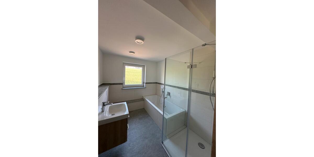 Maisonettenwohnung Reichenbach im Vogtland Obermylau - 5 Zimmer, 125 m&sup2;, 1.500&euro; | Angebot:26573232