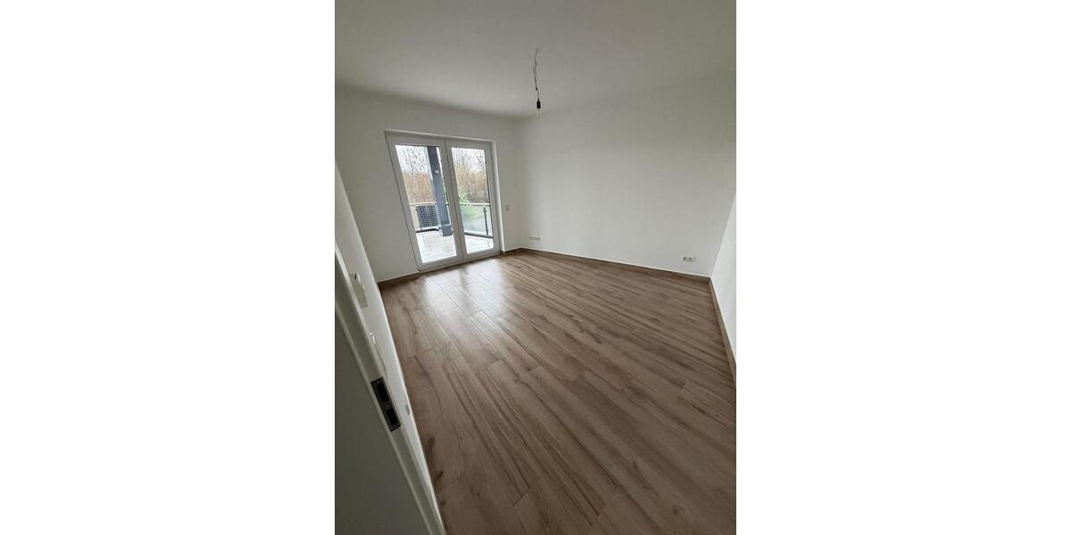 Wohnen auf Zeit Göttingen Nordstadt - 2.5 Zimmer, 150 m&sup2;, 2.080&euro; | Angebot:24977319
