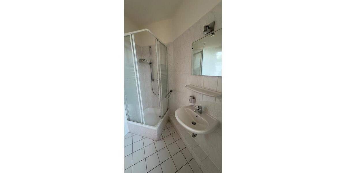 Etagenwohnung Magdeburg Hopfengarten - 2 Zimmer, 43 m&sup2;, 350&euro; | Angebot:26651724