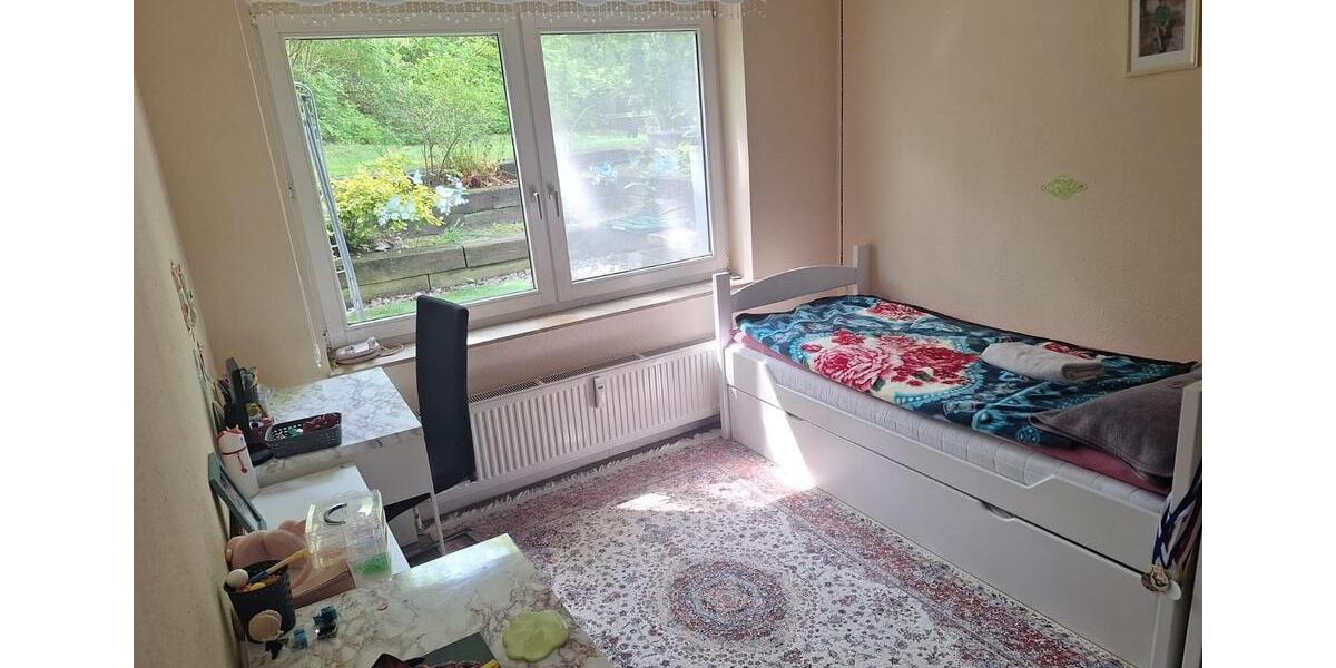 Etagenwohnung Reinbek - 3 Zimmer, 87 m&sup2;, 1.300&euro; | Angebot:26622542