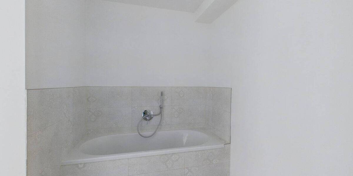 Etagenwohnung Amberg - 3 Zimmer, 110 m&sup2;, 1.640&euro; | Angebot:26242980