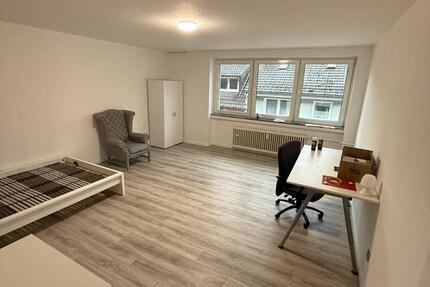 WG-Zimmer in Elberfeld ab sofort frei (voll möbliert) 20 zimmer