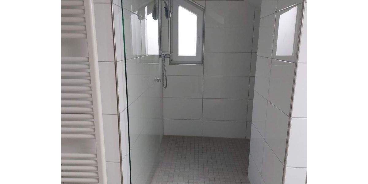 Etagenwohnung Gladbeck Mitte - 3 Zimmer, 134 m&sup2;, 1.200&euro; | Angebot:24247300