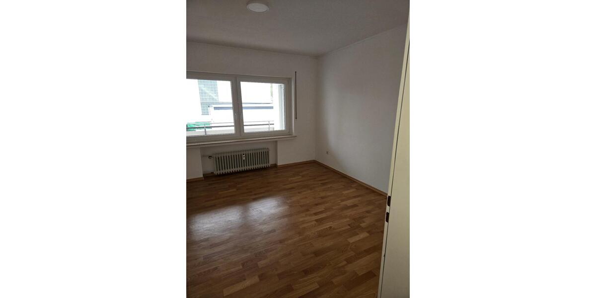 Erdgeschoßwohnung Horn-Bad Meinberg Bad Meinberg - 3 Zimmer, 73 m&sup2;, 690&euro; | Angebot:24837942
