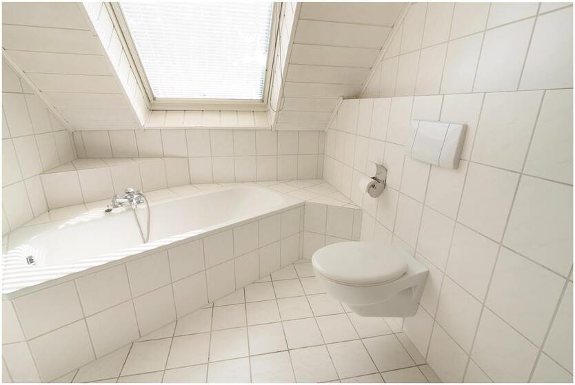 ***geräumige 2 Zimmer Oberwohnung mit EBK in Börger*** mit eigenem Garten, Terrasse, sowie Zufahrt und Carport 2 zimmer