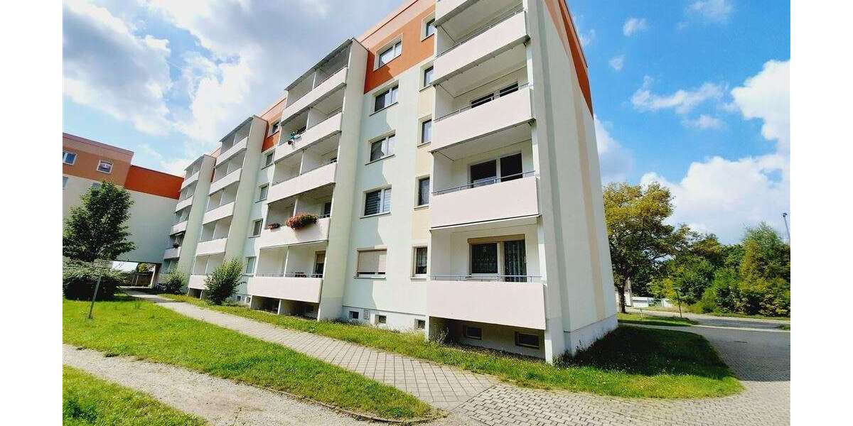 Wohnung zum Mieten in Lauchhammer 286 € 47.7 m² 2 zimmer