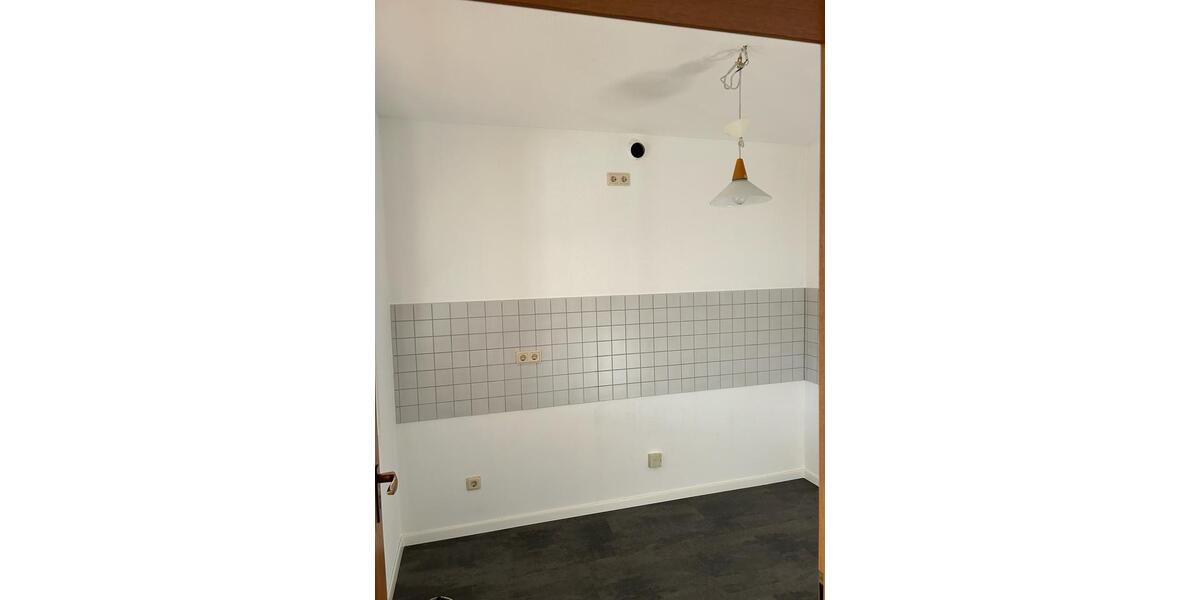 Dachgeschoßwohnung Lauterbach (Hessen) - 2.5 Zimmer, 48 m&sup2;, 370&euro; | Angebot:24825635