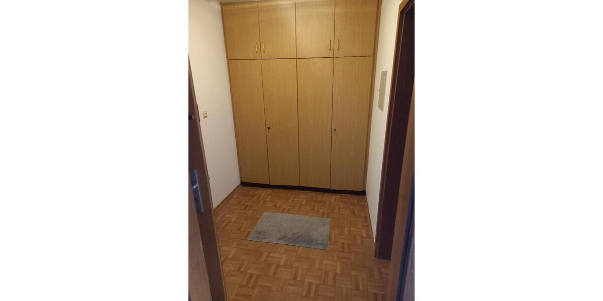 Etagenwohnung Ainring - 34 Zimmer, 69 m&sup2;, 620&euro; | Angebot:24802561
