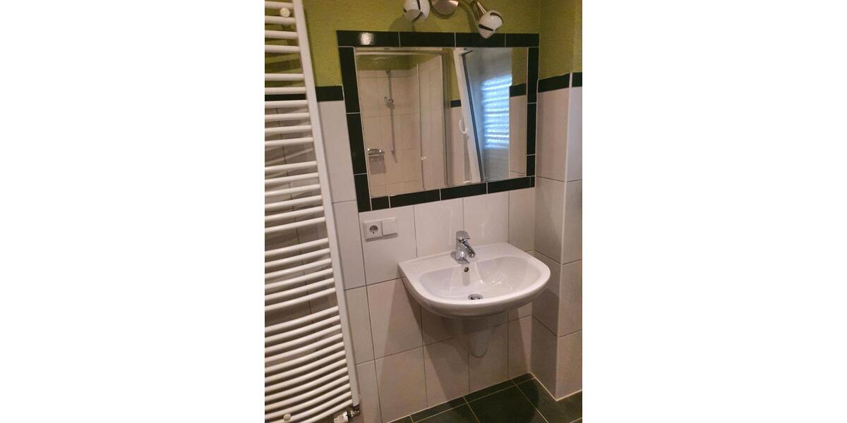 Einfamilienhaus Trier Feyen-Weismark - 3 Zimmer, 100 m&sup2;, 950&euro; | Angebot:26032816