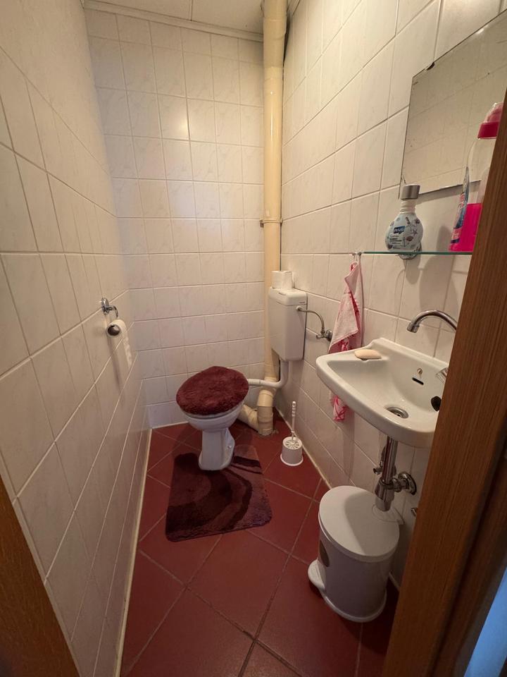 2-Raum Dachgeschoßwohnung 60qm