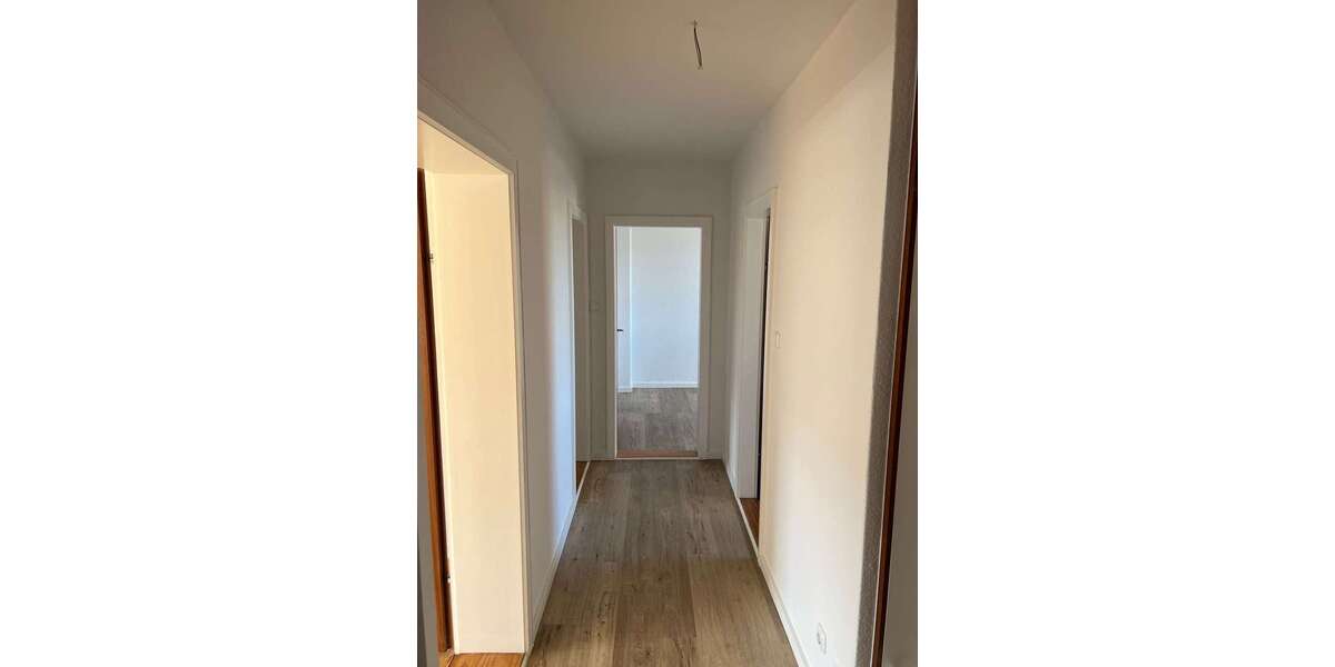 Etagenwohnung Büdelsdorf - 3 Zimmer, 70 m&sup2;, 720&euro; | Angebot:26582177