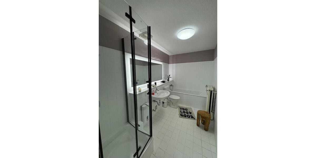 Wohnen auf Zeit Minden - 2 Zimmer, 65 m&sup2;, 130&euro; | Angebot:22509500