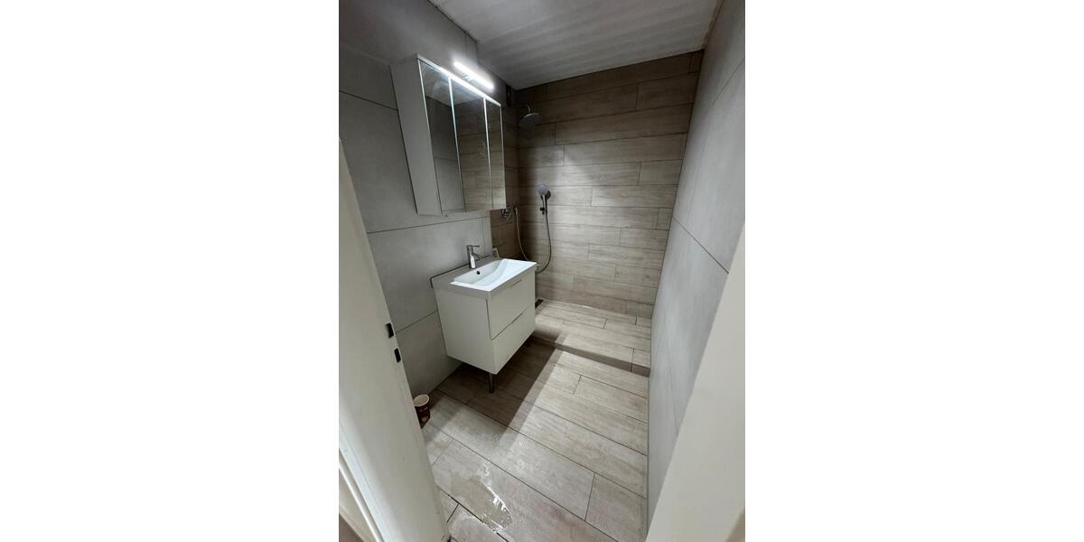 Etagenwohnung Markgröningen - 3 Zimmer, 74 m&sup2;, 1.000&euro; | Angebot:25205387