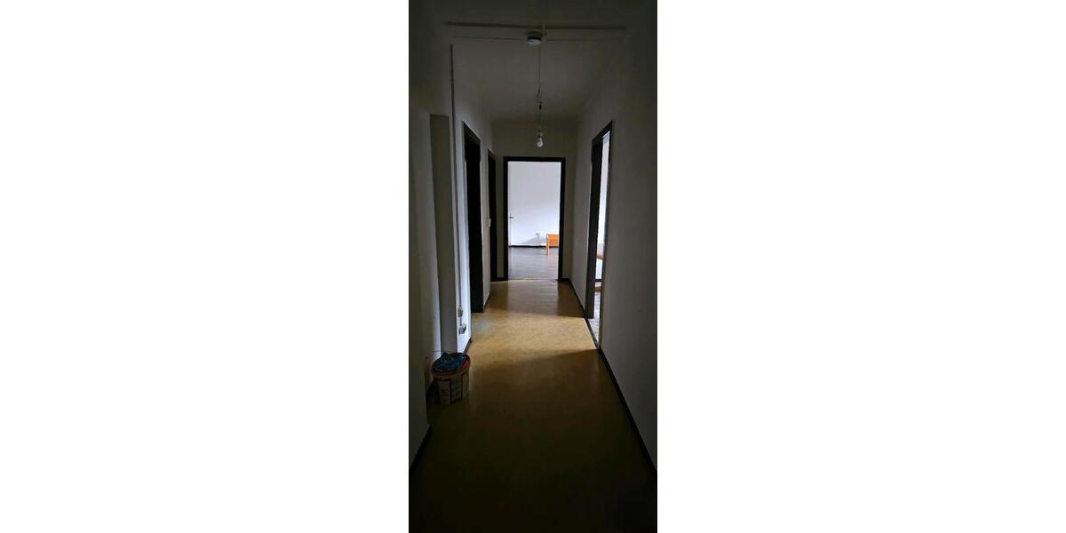 Etagenwohnung Neunkirchen - 4 Zimmer, 80 m&sup2;, 840&euro; | Angebot:13871433